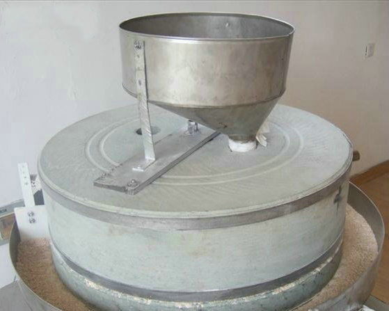 石磨面粉机成套设备